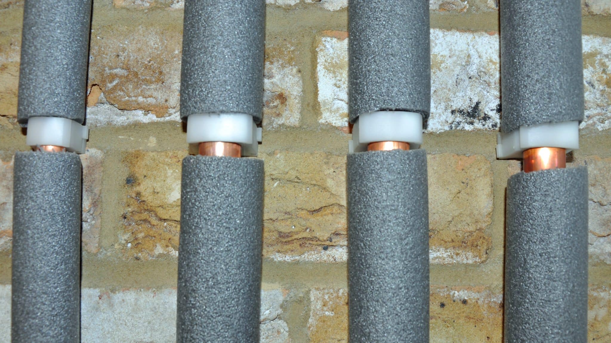 Pipe insulation on winter.