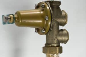 Pressure regulator, Seamless Pipe Retrofitting.