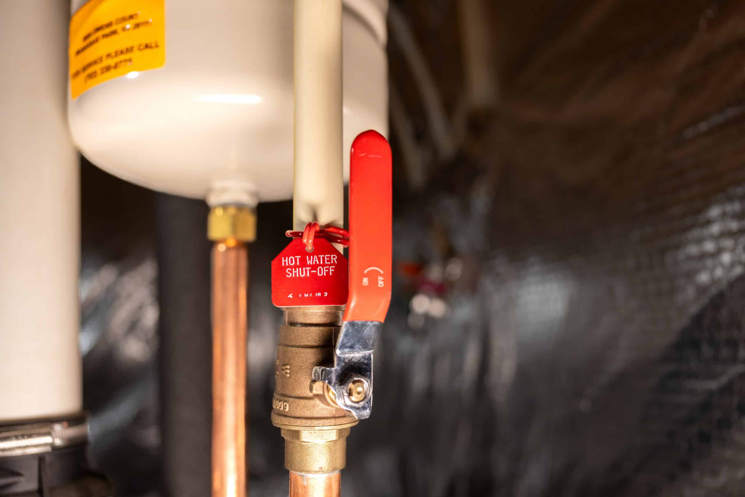 Home water shutoff planning for emergencies in Richardson.