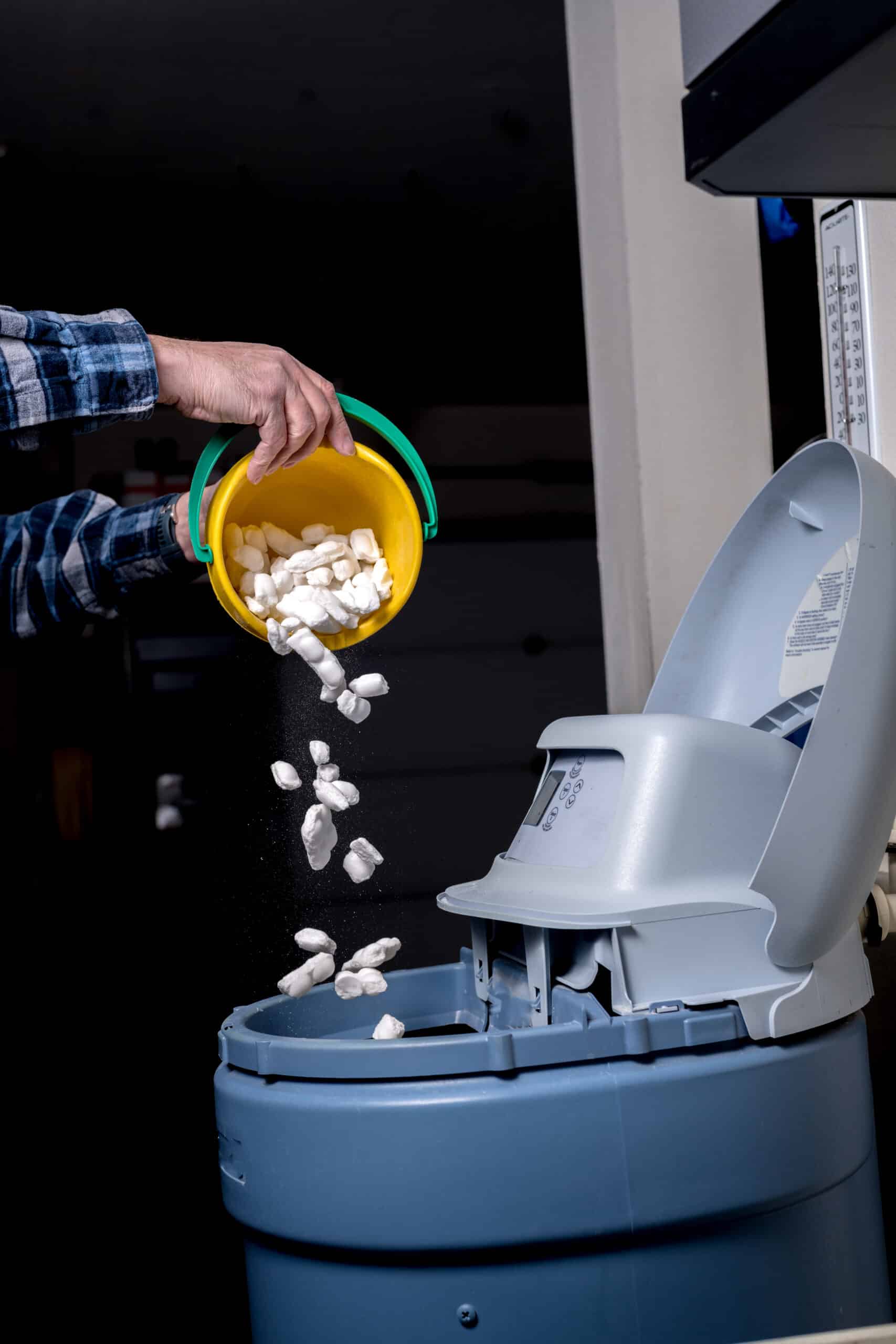 Maintenance log salt is added, Water softener install.