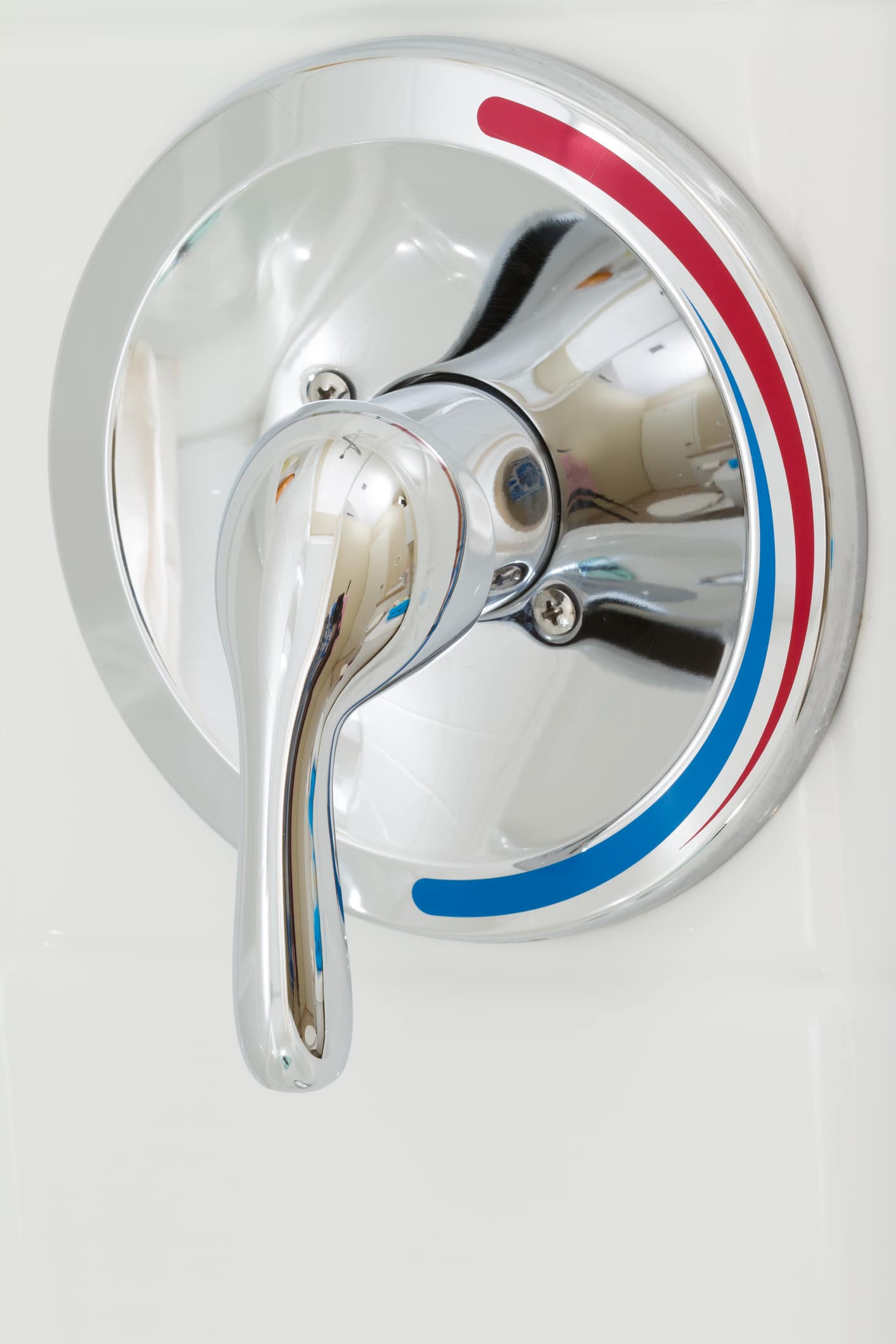 Scald guard adjustment keeps showers safe and consistent.